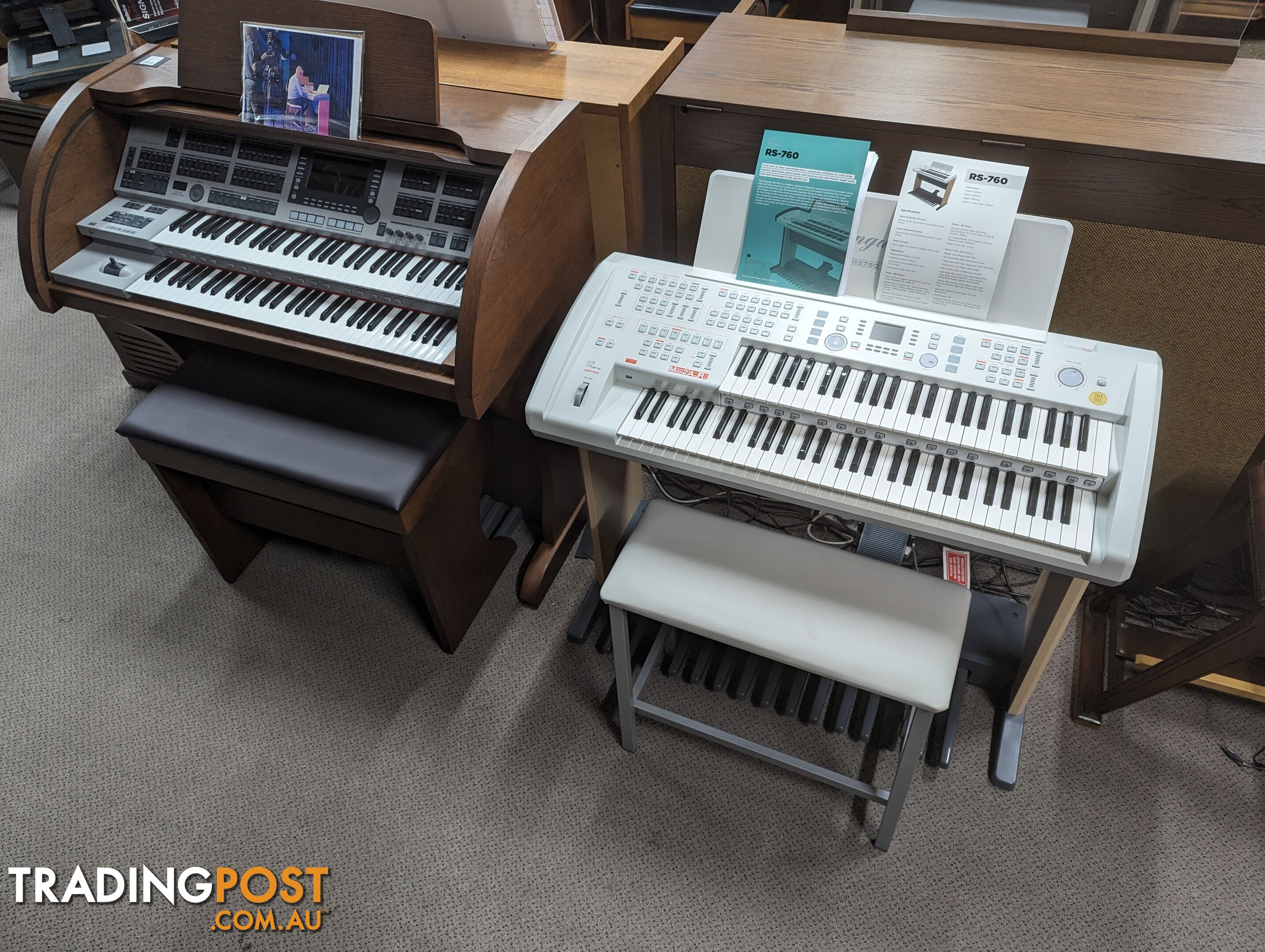 Ringway Electronic Organ RS-760