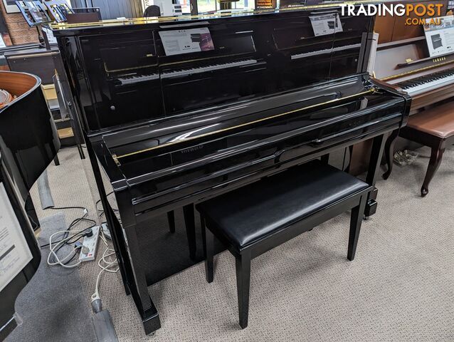   Yamaha Upright Piano U1J PE 