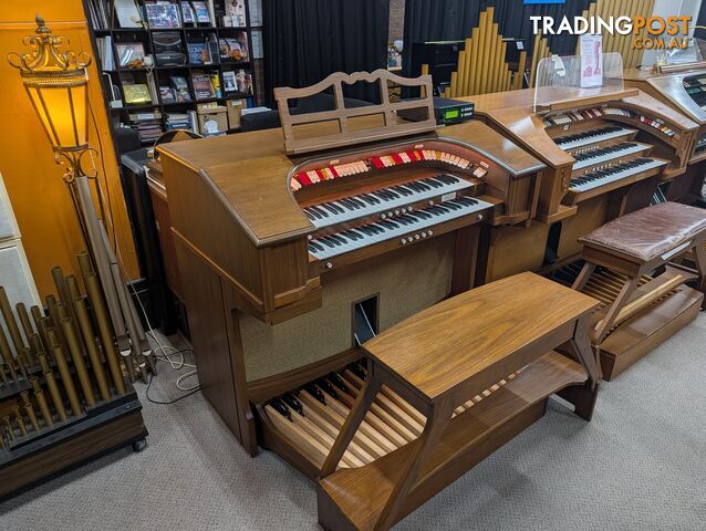Allen Q211 Renaissance Quantum â 2 Manual Theatre & Classical Organ