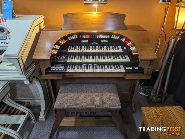 CONN 3 Manual Organ 580 Series I THEATRETTE