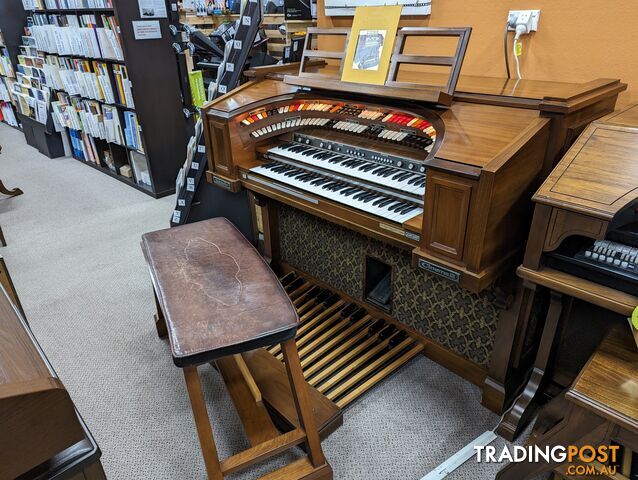 Baldwin Cinema III Theatre Organ