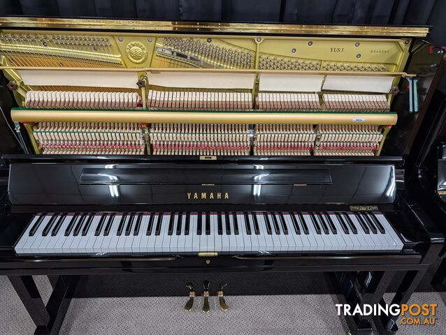 Yamaha YUS3 131cm Professional Upright Piano â Purchased New in 2017 - photo 4 of 5