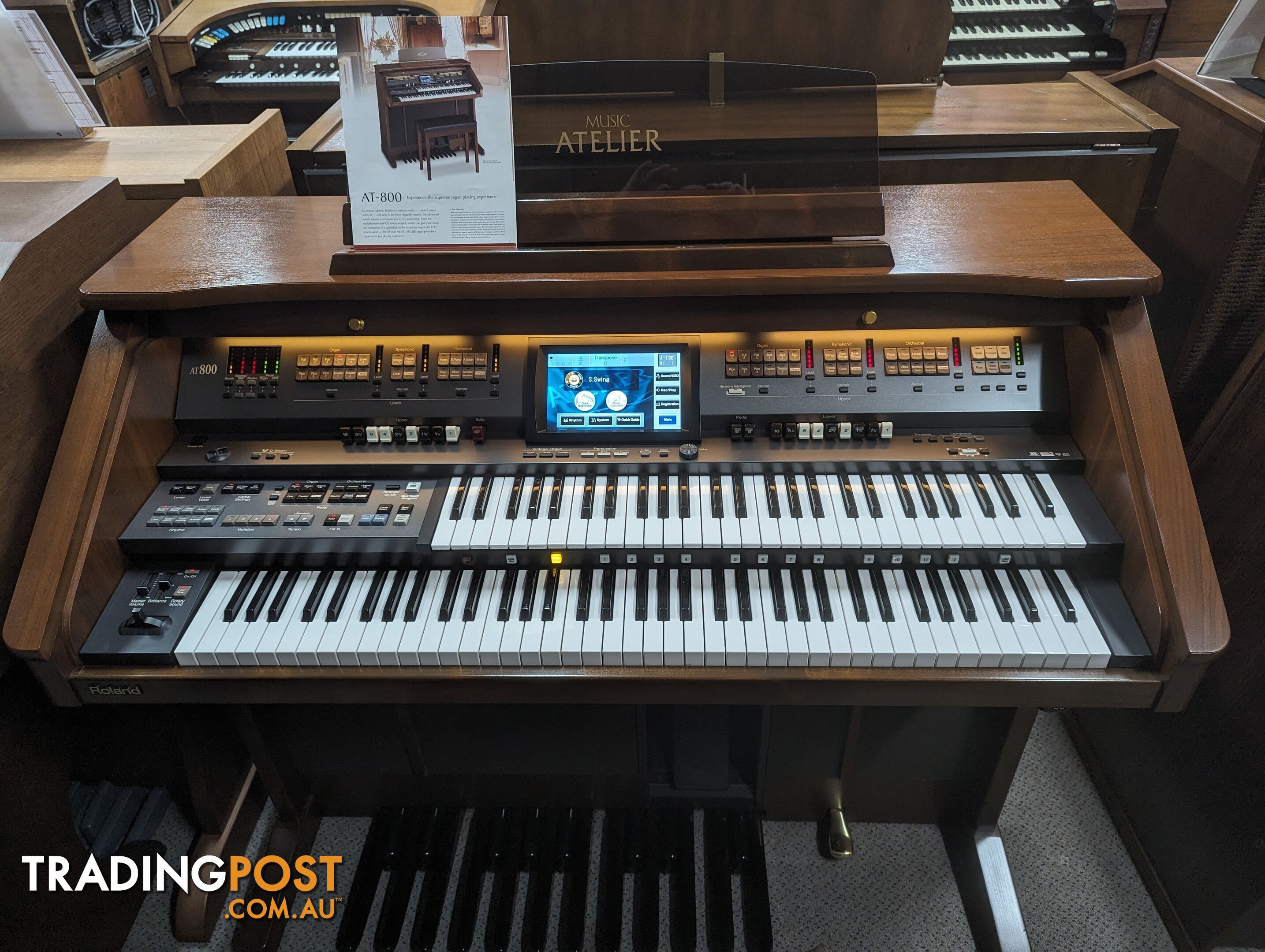 Roland MUSIC ATELIER AT-800 Organ