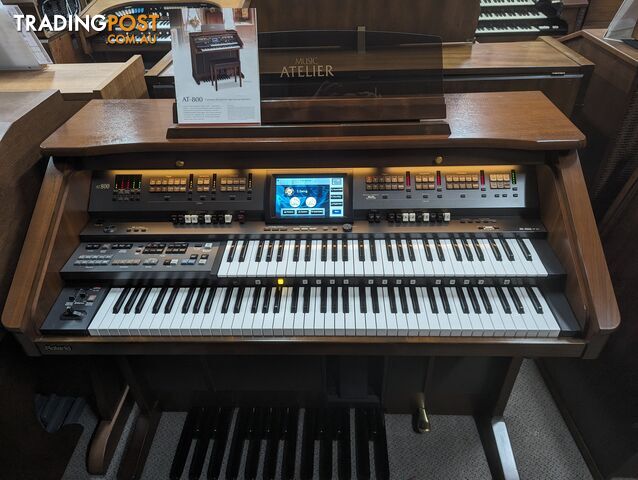 Roland MUSIC ATELIER AT-800 Organ