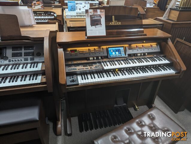 Roland MUSIC ATELIER AT-800 Organ