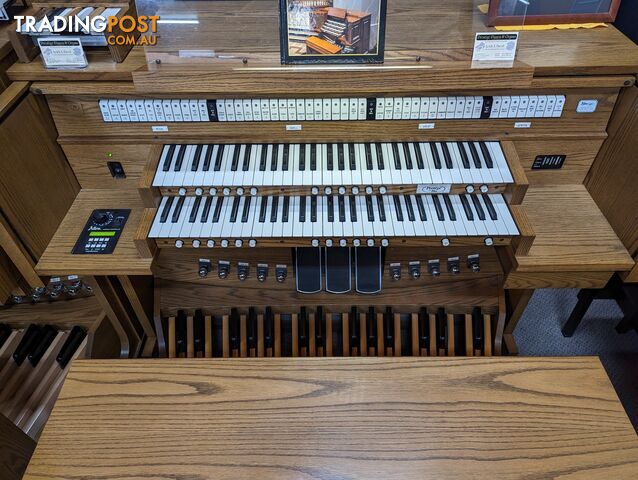 Allen Classical Organ AP17e Protege 33 Stop Organ with 4 X HC15' Speakers