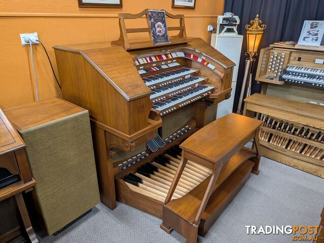 Allen Q311SP Theatre Organ 3 x 61 note keyboards & 32-note AGO pedalboard