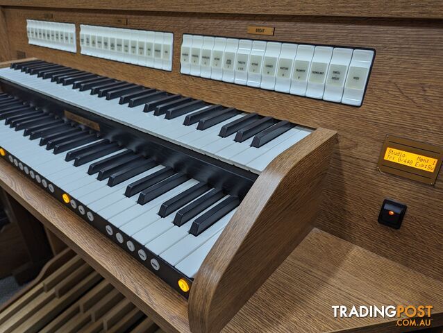 Johannus Studio 170 Classical Organ