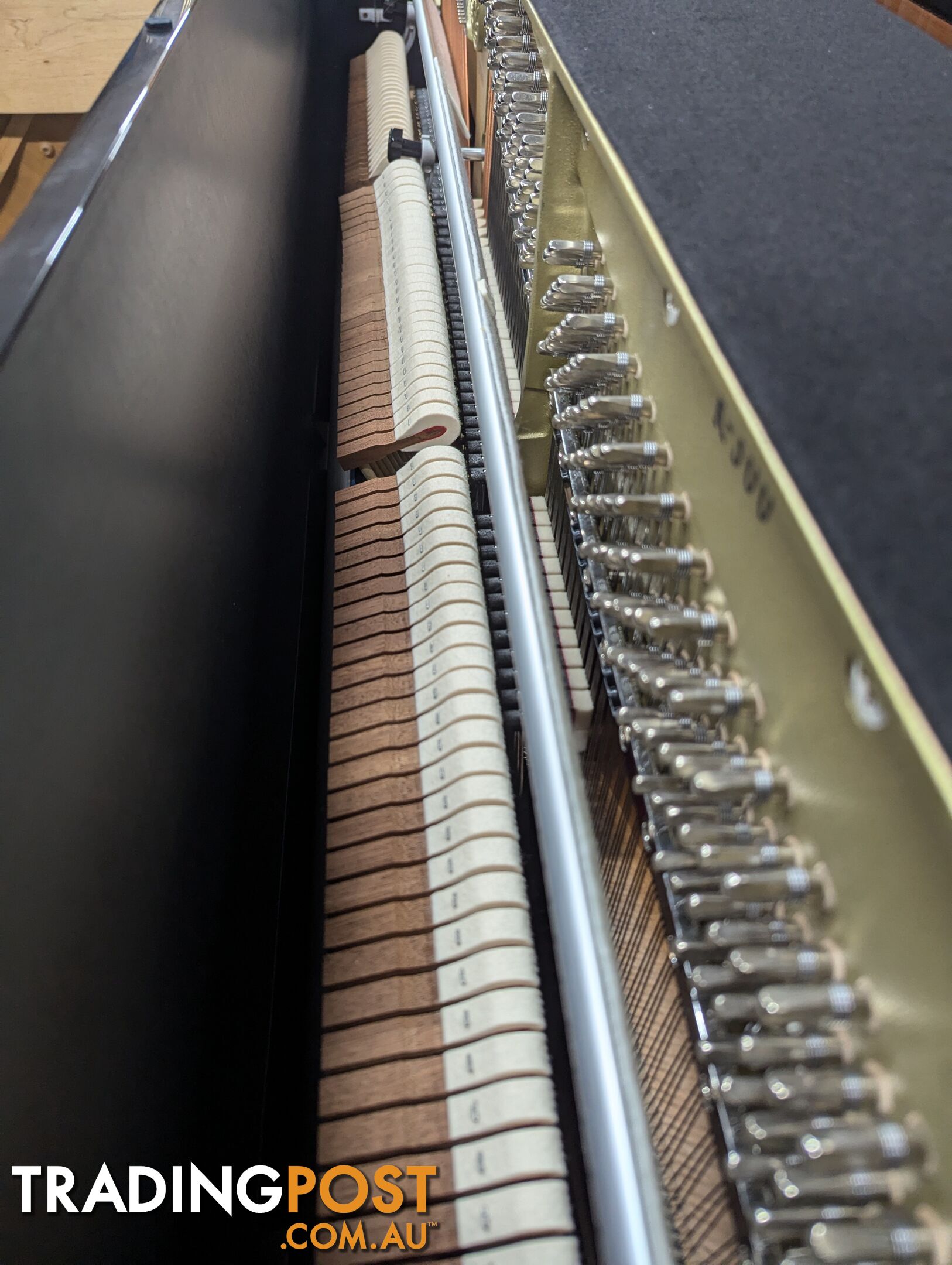 KAWAI K300J 122cm Upright Piano in Polished Ebony. Made in Japan