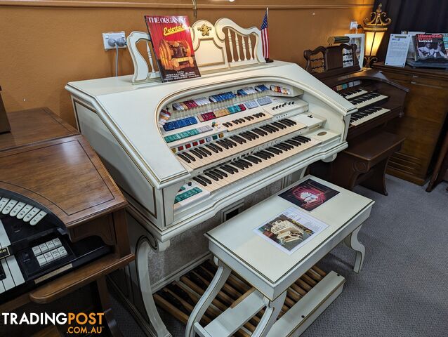 Wurlitzer Theatre Organ 950TA Deluxe Ivory & Gold Finish