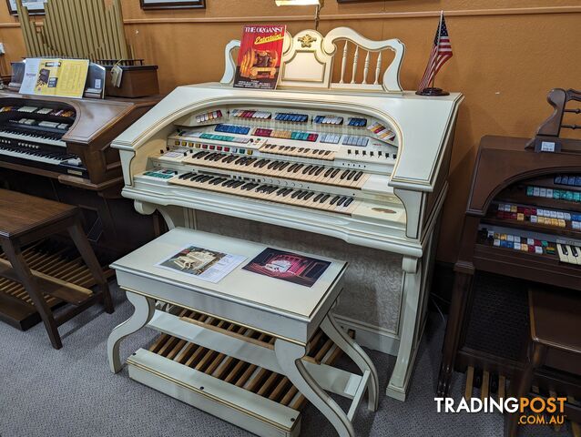 Wurlitzer Theatre Organ 950TA Deluxe Ivory & Gold Finish