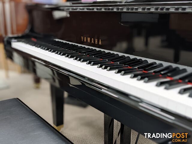  Yamaha Baby Grand Piano GB1K Ebony Polished 