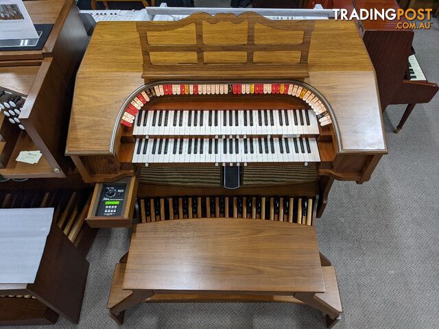 Allen  Q 211 ~  NOW SOLD  - 2 Manual Digital Organ  ~  Renaissance Quantum Theatre Organ