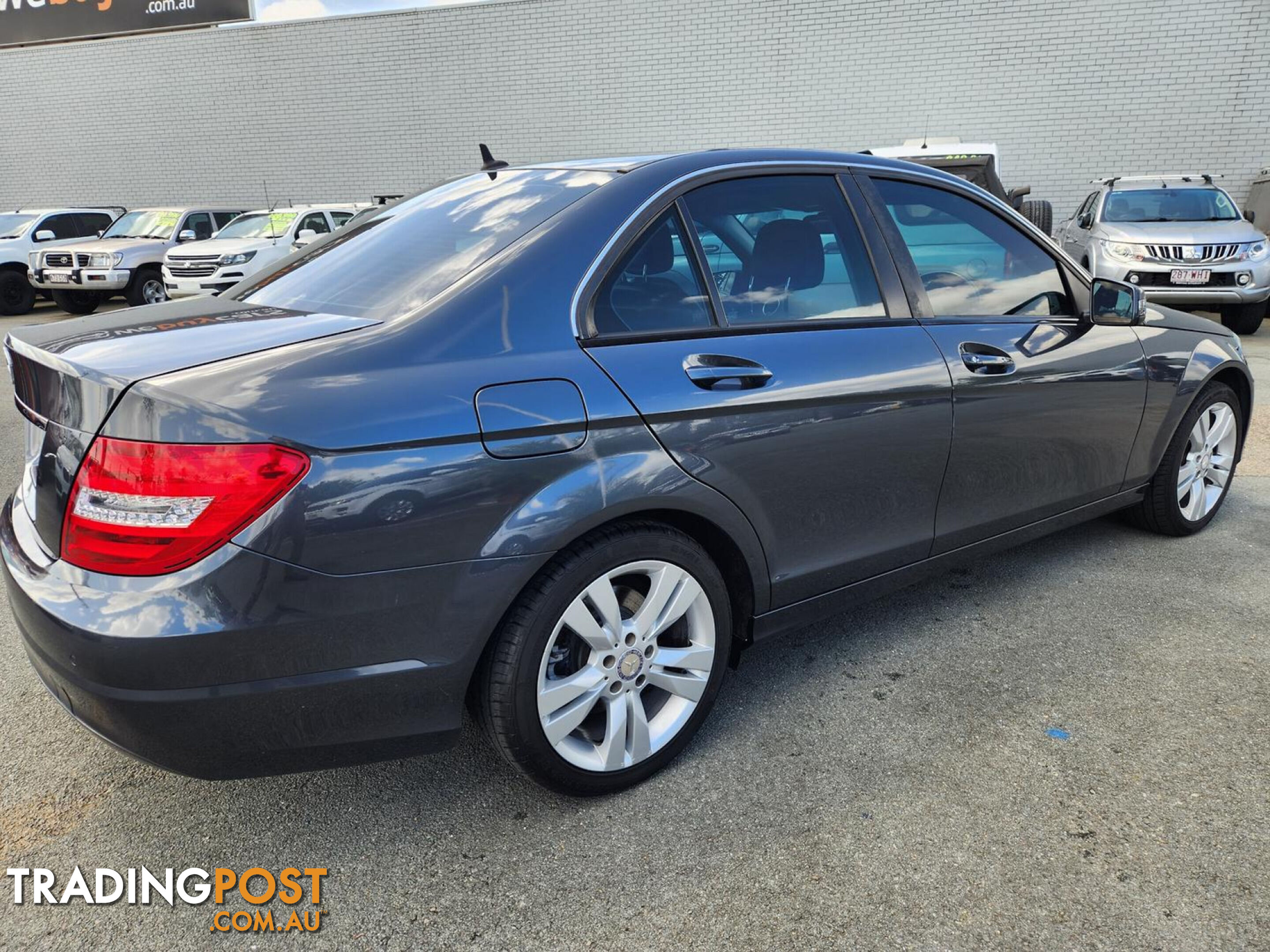 2013 MERCEDESBENZ CCLASS C200 W204 SEDAN