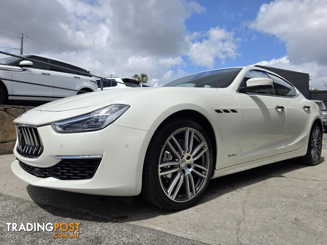 2020 MASERATI GHIBLI GRANLUSSO M157 SEDAN - photo 3 of 33