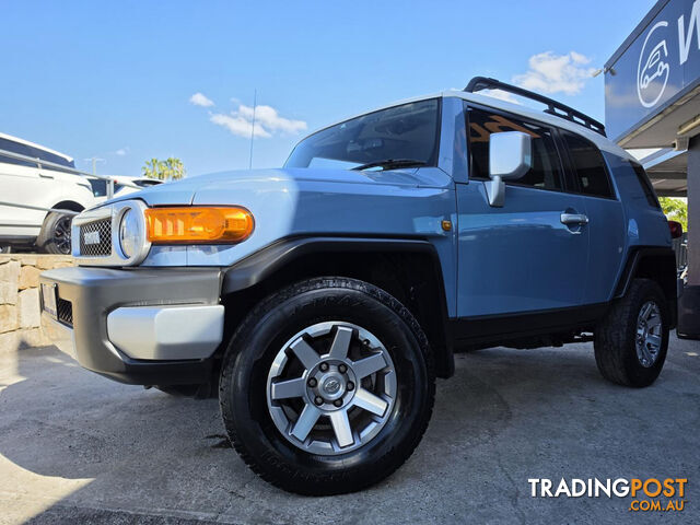 2015 TOYOTA FJCRUISER GSJ15R SUV
