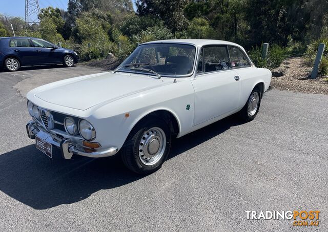1970 ALFA ROMEO GT Coupe