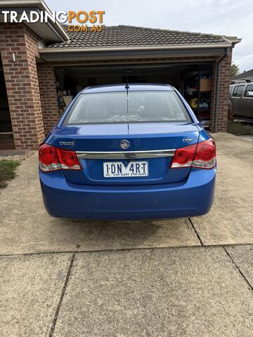 2011 Holden Cruze JG CDX Sedan Manual - photo 3 of 12