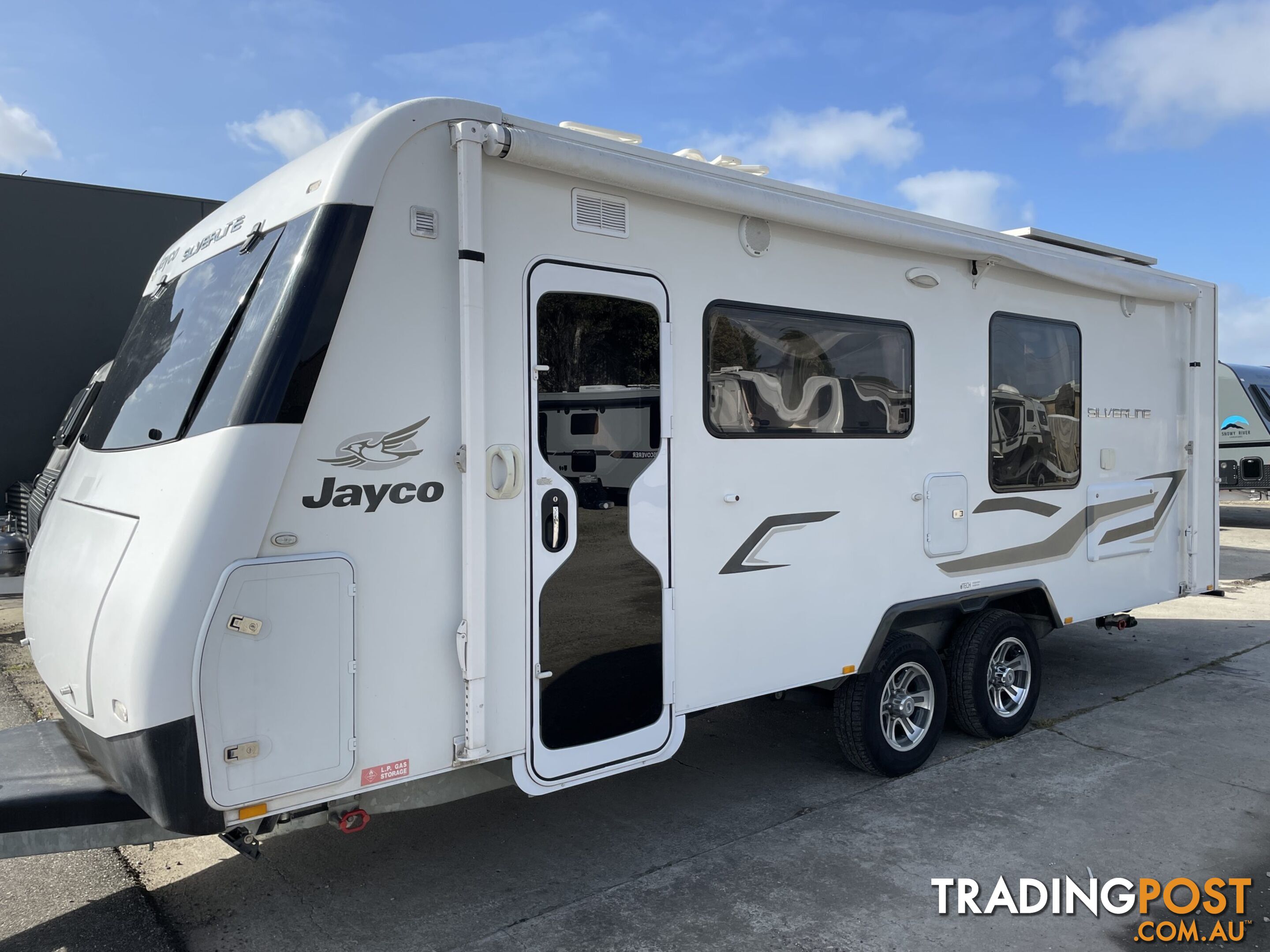 Used JAYCO SILVERLINE 21.654