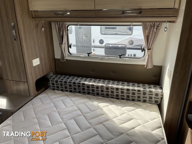 Used JAYCO SILVERLINE 21.654