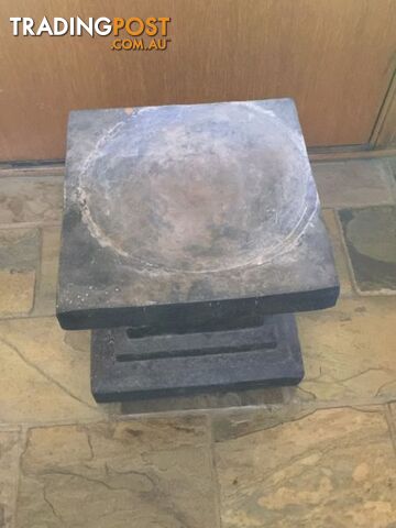 Statue stand - photo 2 of 2