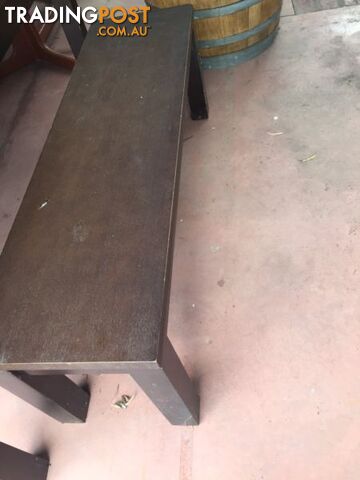 Outdoor table - photo 3 of 3