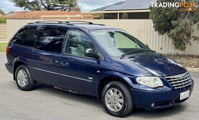 2007 CHRYSLER GRAND VOYAGER RG 4TH GEN MY07 WAGON - photo 3 of 31