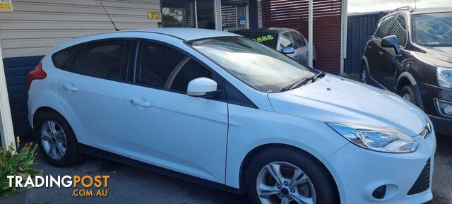 2014 FORD FOCUS LW MKII HATCHBACK - photo 3 of 12