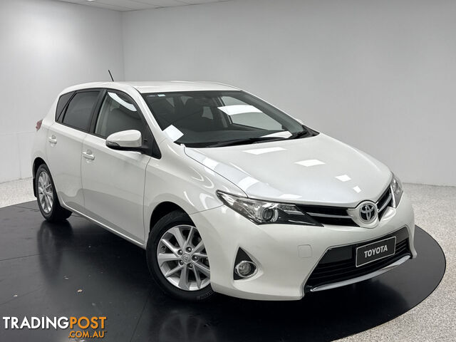 2013 TOYOTA COROLLA ASCENT SPORT  HATCH