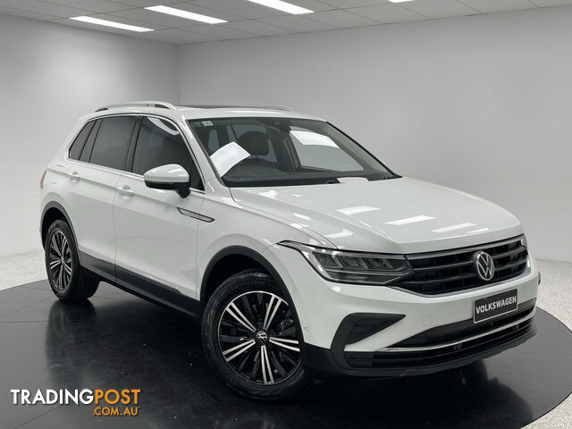 2021 VOLKSWAGEN TIGUAN LIFE  SUV