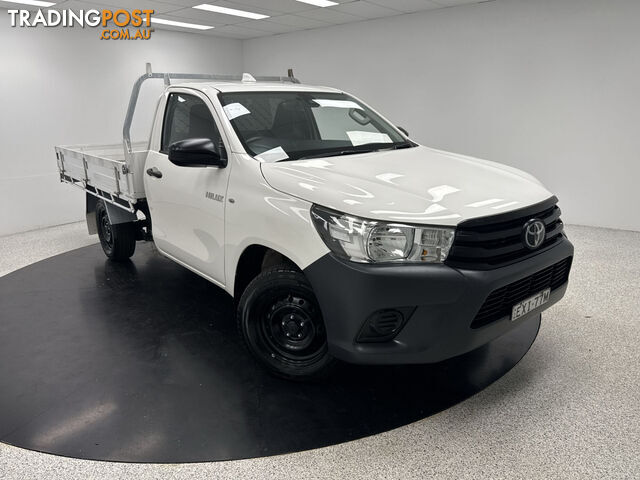 2022 TOYOTA HILUX WORKMATE  CAB CHASSIS