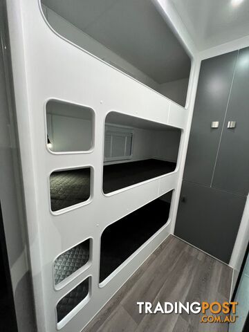 2023 NEW DESIGN CARAVAN 21FT6 TRIPLE BUNK FAMILY TREKKER VAN