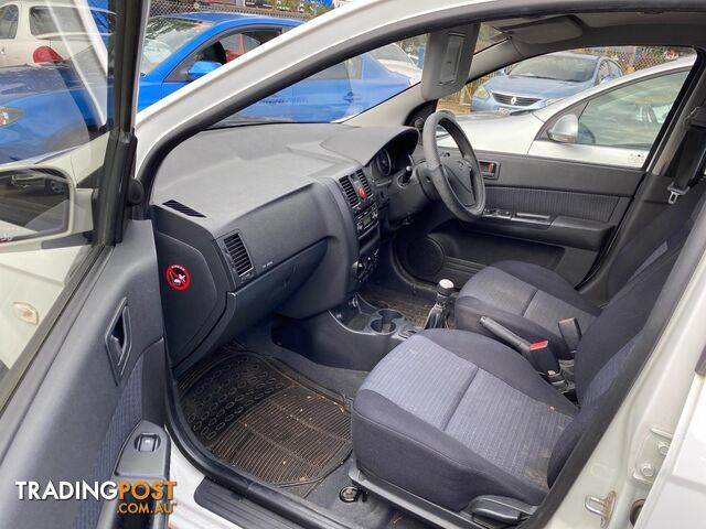 2007  Hyundai Getz S TB Hatchback - photo 3 of 4