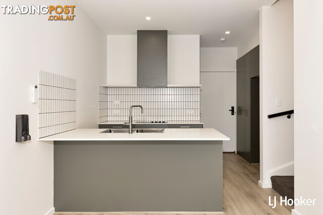 41/6 Inge King Crescent WHITLAM ACT 2611 - photo 3 of 10