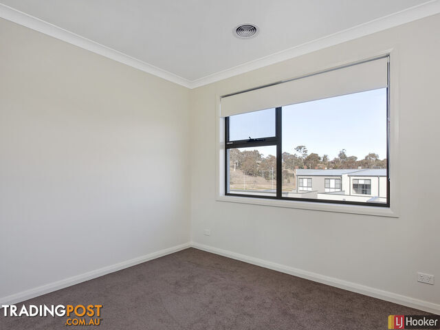 3/11 Sellbach Street WESTON ACT 2611