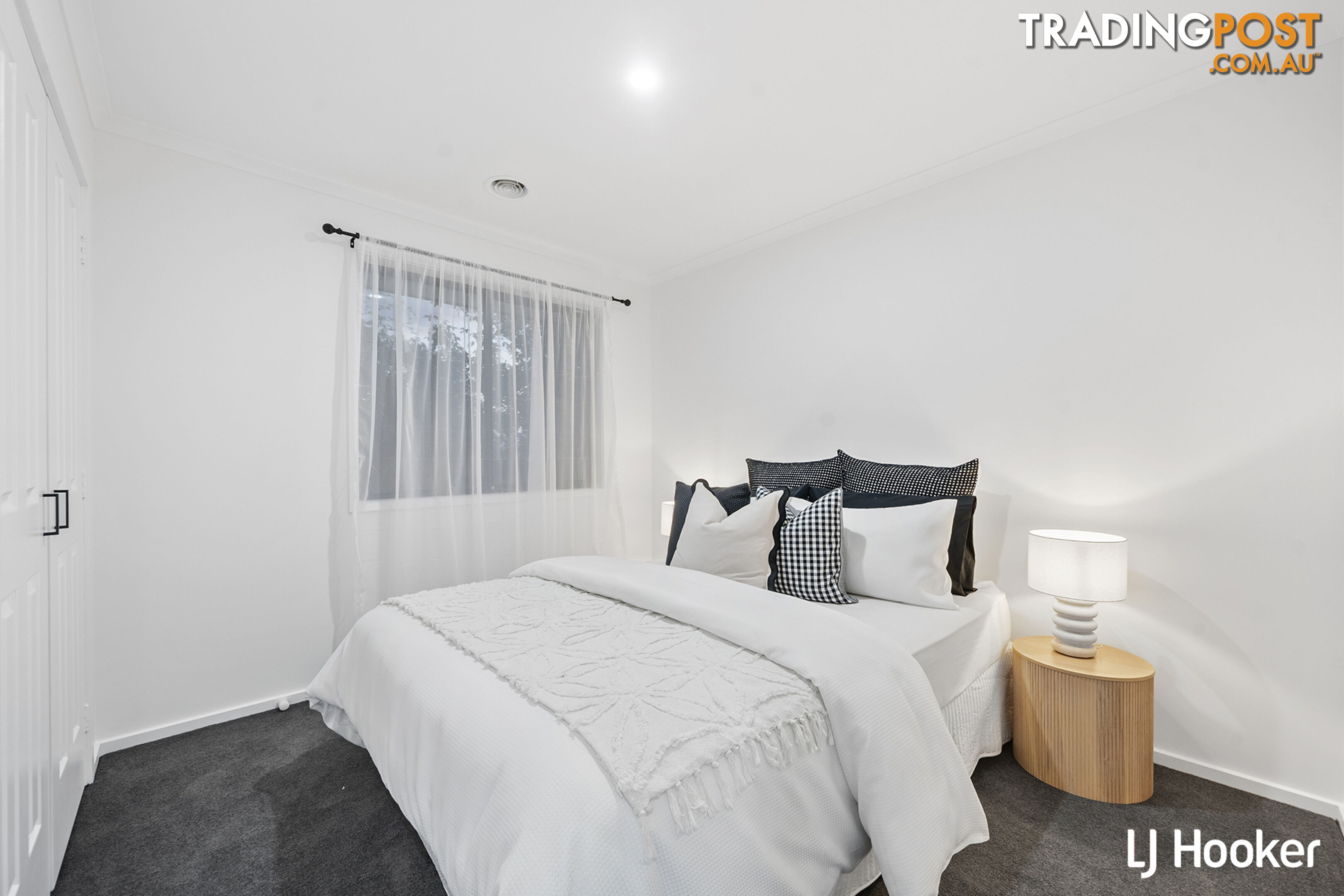 82 Hugh McKay Crescent DUNLOP ACT 2615