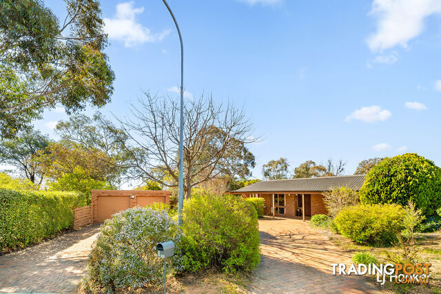 8 Hayden Close FLOREY ACT 2615