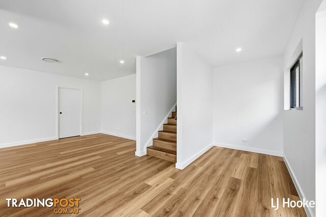 49 Negus Crescent WATSON ACT 2602 - photo 2 of 6
