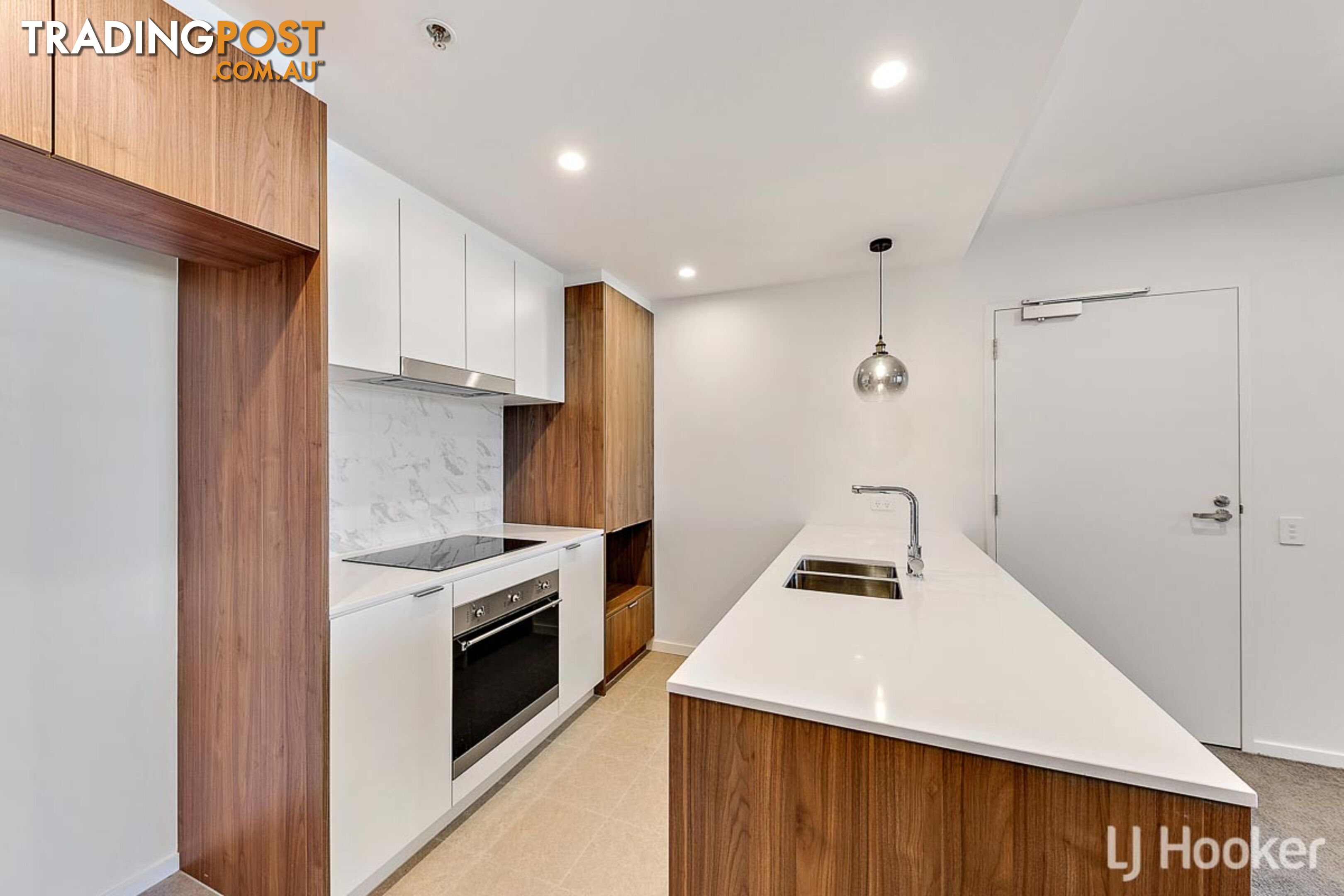 711/15 Bowes Street PHILLIP ACT 2606