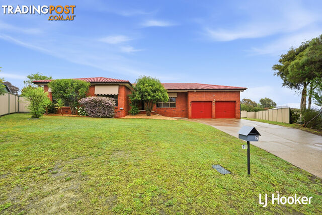 7 Southern Close CHISHOLM ACT 2905