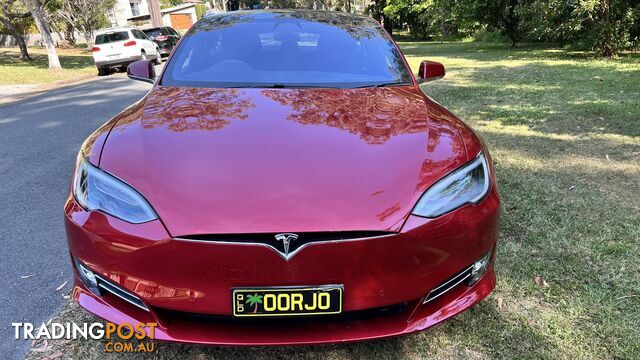 2018 Tesla Model S 75D Hatchback Automatic