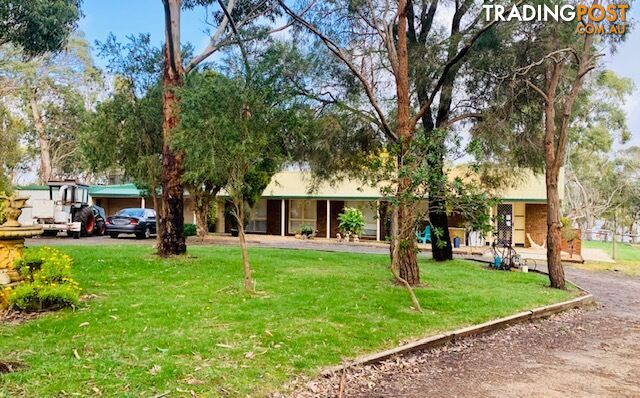 173 Robertsons Road Bolwarra VIC 3305