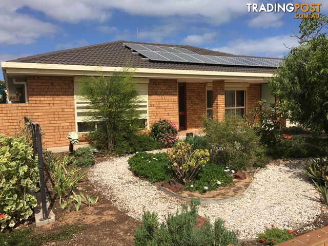 50 Ernest Tce WALLAROO SA 5556