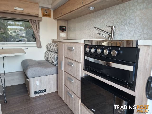 2017 JAYCO STARCRAFT 13 42 2 OB 17SC POPTOP