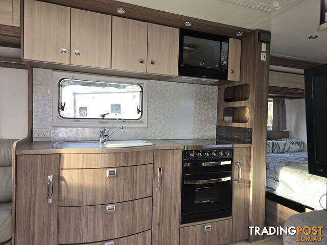 2014  JAYCO SILVERLINE  24.75-2.14SL CARAVAN