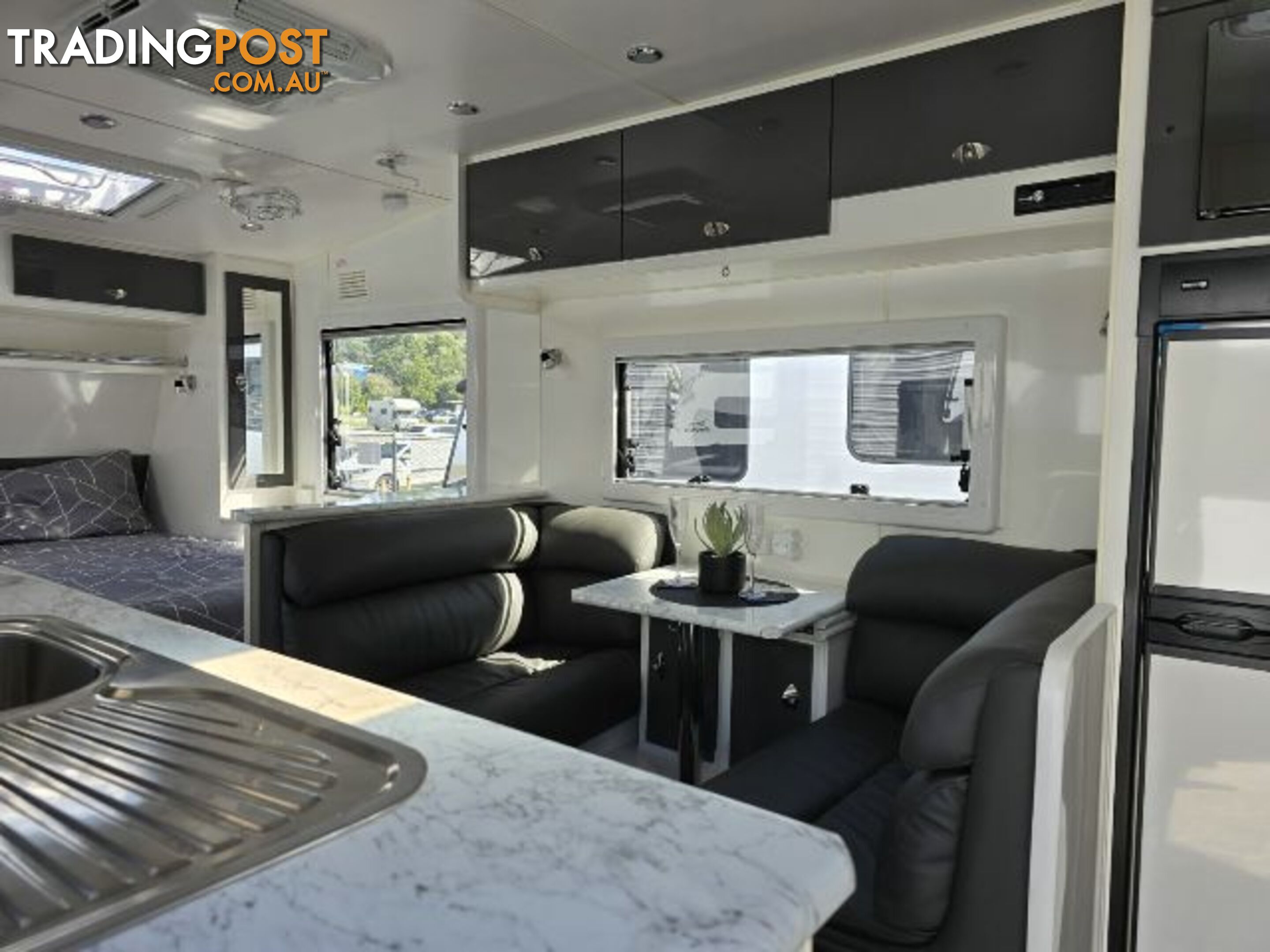 2020  SILVER VALLEY CARAVANS YARRA   CARAVAN