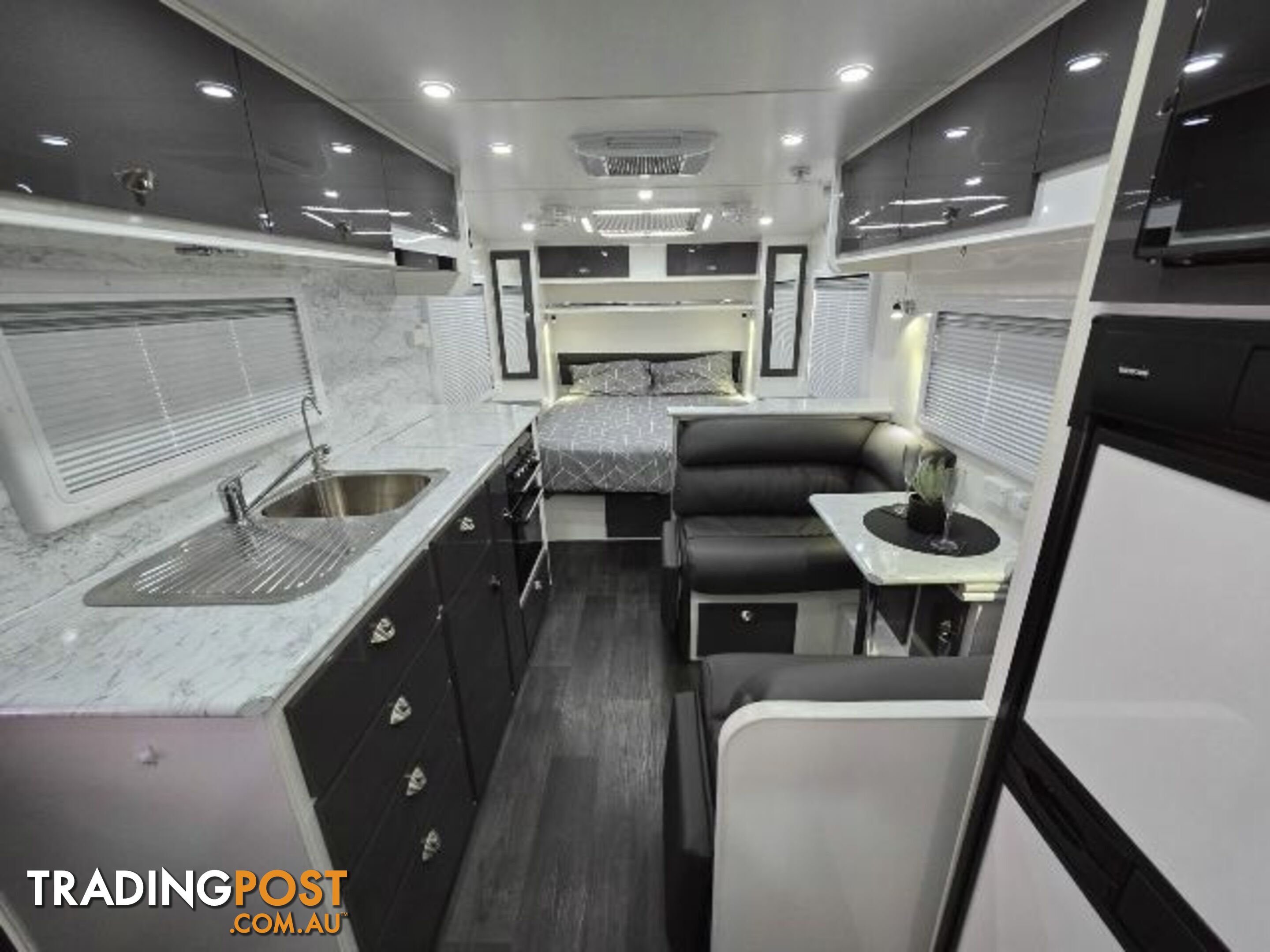 2020  SILVER VALLEY CARAVANS YARRA   CARAVAN