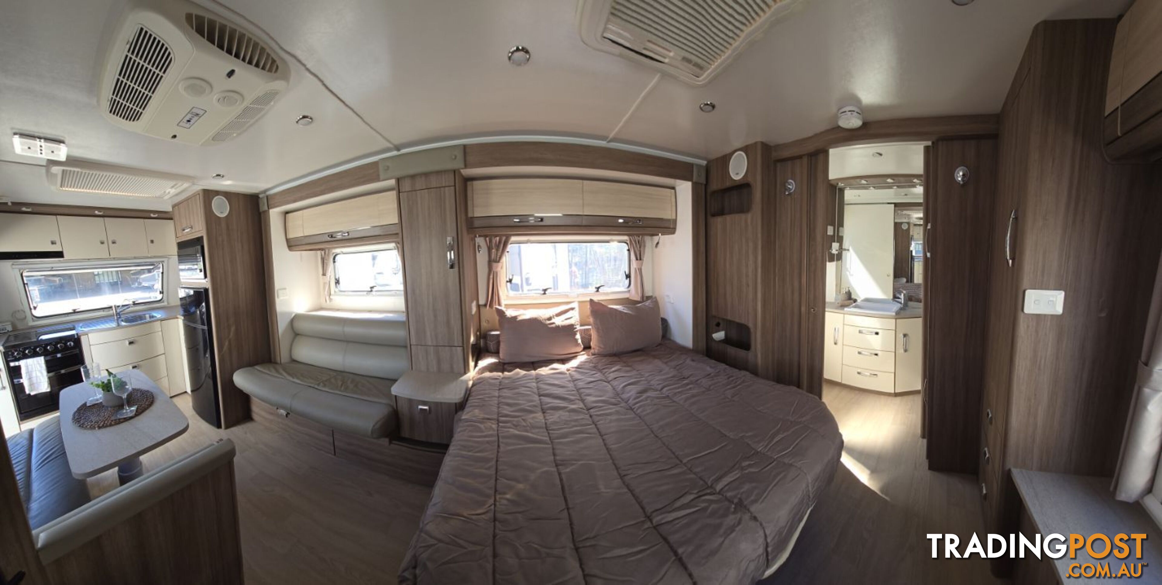 2015  JAYCO SILVERLINE  21.65-4 CARAVAN