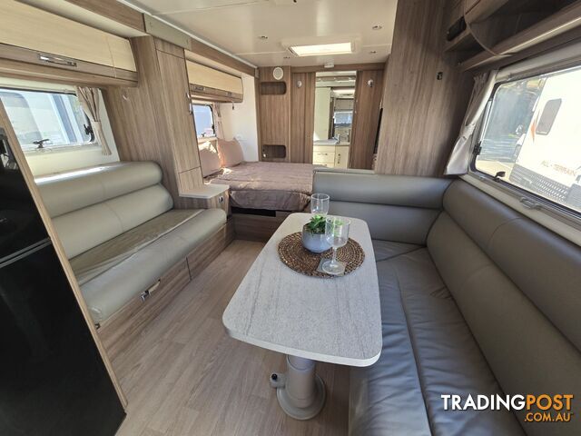 2015  JAYCO SILVERLINE  21.65-4 CARAVAN