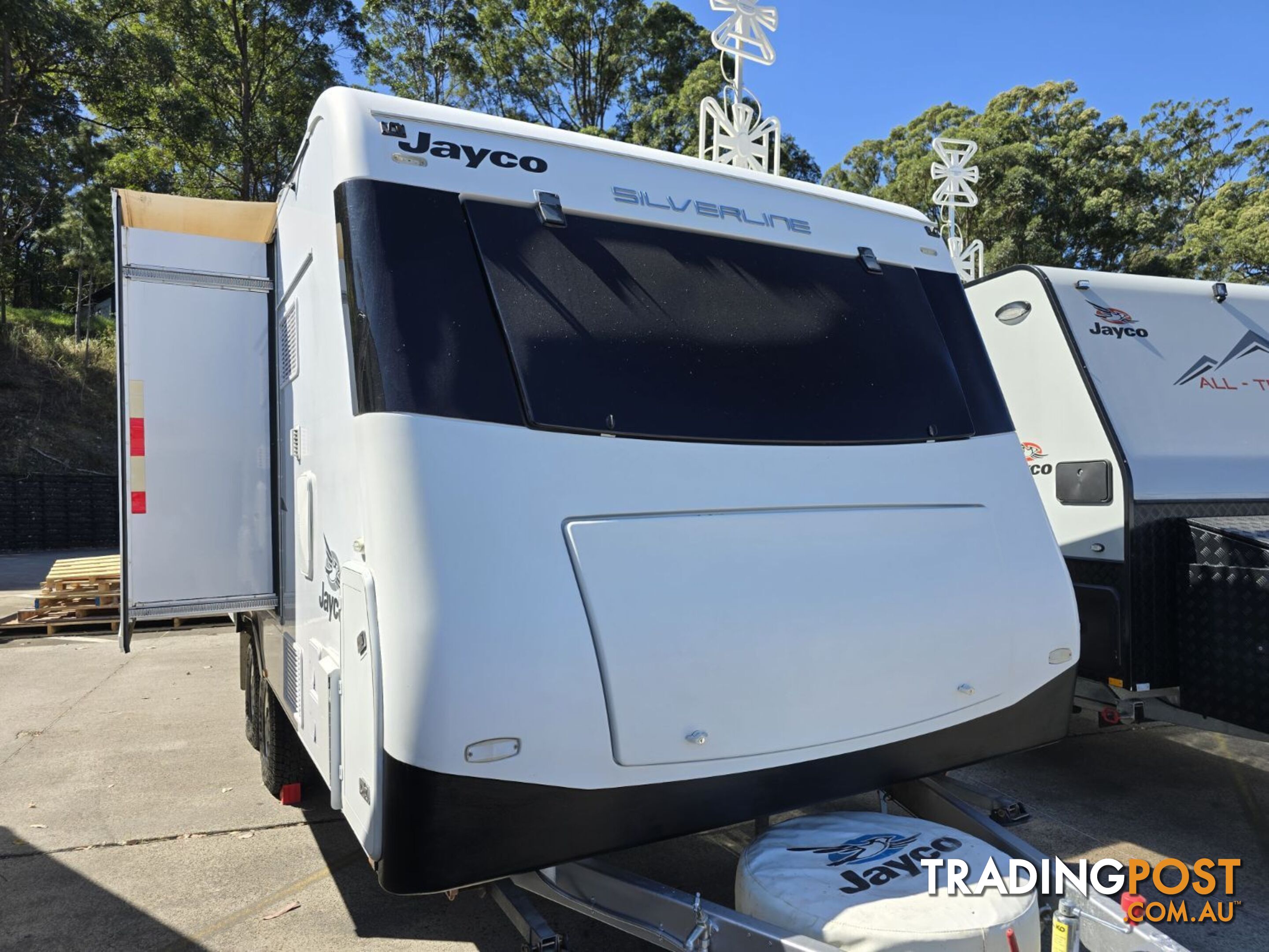 2015  JAYCO SILVERLINE  21.65-4 CARAVAN